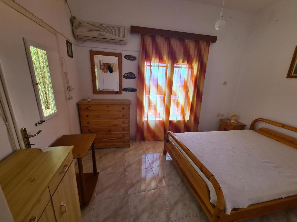 Το Κτήμα Της Ελιάς Του Τάκη Guest House Paralia Demonias ภายนอก รูปภาพ