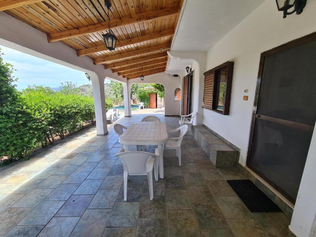 Το Κτήμα Της Ελιάς Του Τάκη Guest House Paralia Demonias ภายนอก รูปภาพ