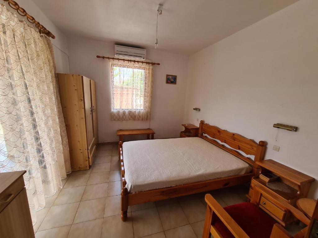 Το Κτήμα Της Ελιάς Του Τάκη Guest House Paralia Demonias ภายนอก รูปภาพ