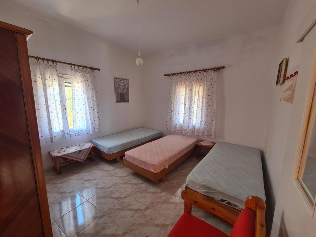Το Κτήμα Της Ελιάς Του Τάκη Guest House Paralia Demonias ภายนอก รูปภาพ